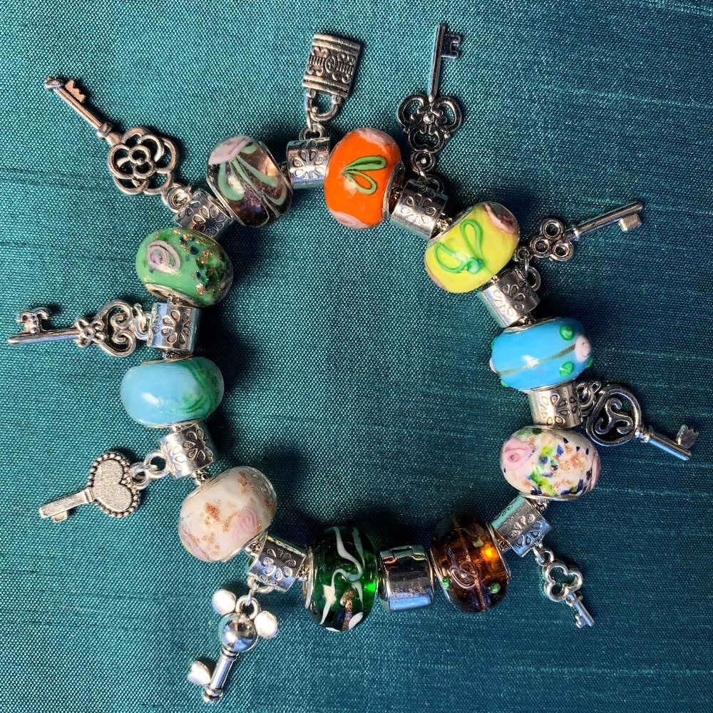 Murano Glass and Tibetan Silver Lock and Keys Bracelet